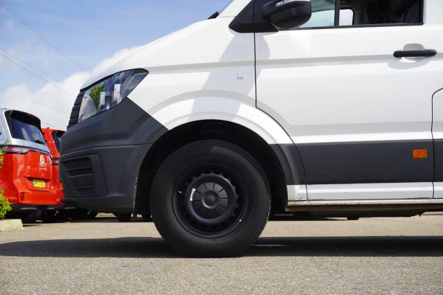 Volkswagen Crafter 2.0 CR35 TDI 140PS High Roof Van Commerce Plus MWB