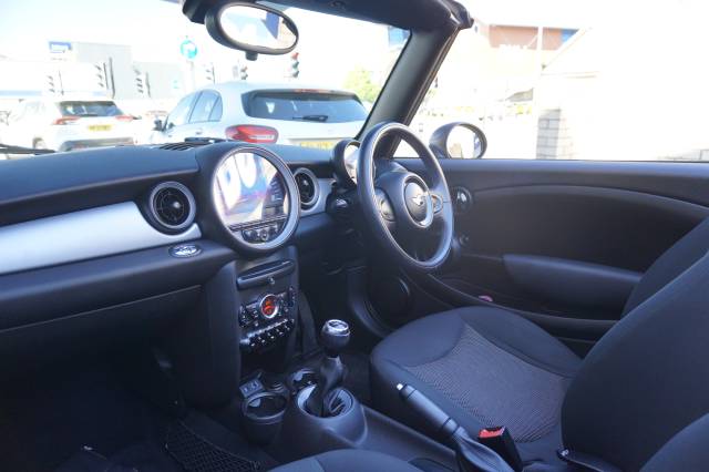 Mini Convertible 1.6 One