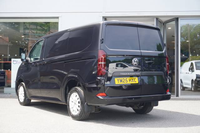 2025 Volkswagen Transporter 2.0 T30 TDI 150 Van Commerce Pro SWB