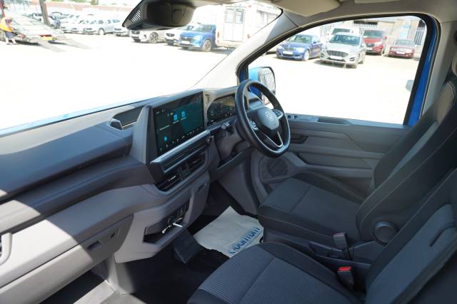 2025 Volkswagen Transporter 2.0 T32 TDI 170 Van Commerce Pro SWB