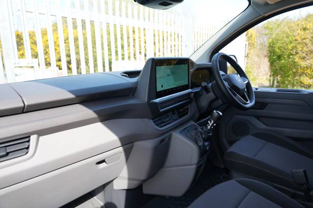 2025 Volkswagen Transporter 2.0 T30 TDI 110 Van Commerce SWB