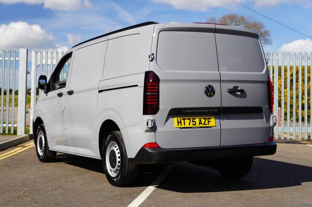 2025 Volkswagen Transporter 2.0 T30 TDI 110 Van Commerce SWB