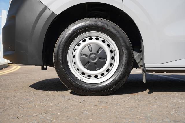 2025 Volkswagen Transporter 2.0 T30 TDI 110 Van Commerce SWB