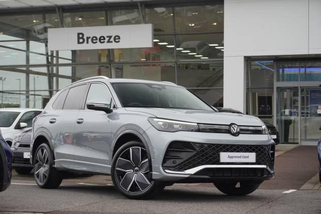 Volkswagen Tiguan 1.5 eTSI 150 DSG R-Line Estate Petrol Oyster Silver Metallic