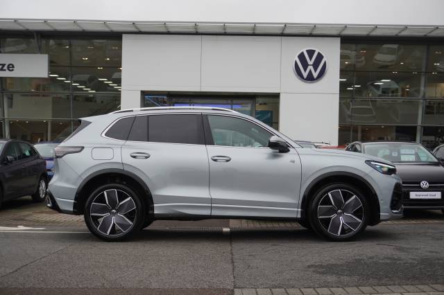 2025 Volkswagen Tiguan 1.5 eTSI 150 DSG R-Line