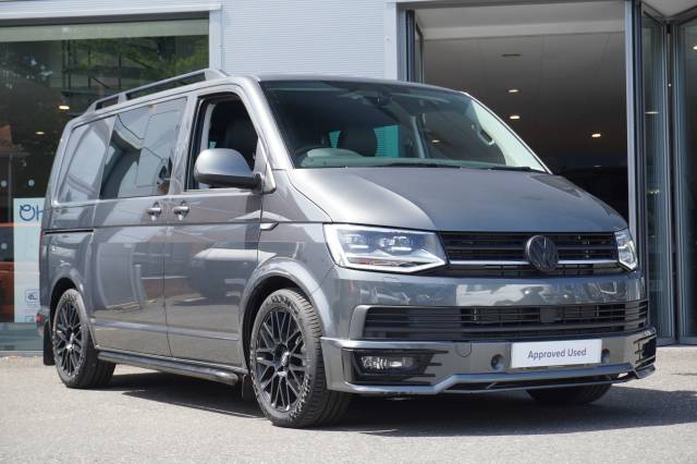 Volkswagen Transporter 2.0 T32 BiTDI BMT 204 Kombi Van DSG Highline SWB Window Van Diesel Indium Grey