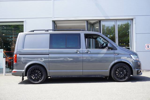 2018 Volkswagen Transporter 2.0 T32 BiTDI BMT 204 Kombi Van DSG Highline SWB