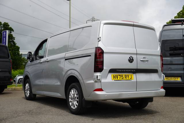 2025 Volkswagen Transporter 2.0 T32 TDI 150 Van Commerce Pro SWB