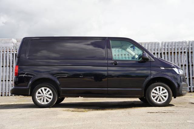 2024 Volkswagen Transporter 2.0 T28 TDI 110 Van Highline SWB