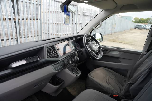 2022 Volkswagen Transporter 2.0 T32 BiTDI 204 Kombi Van DSG Highline SWB
