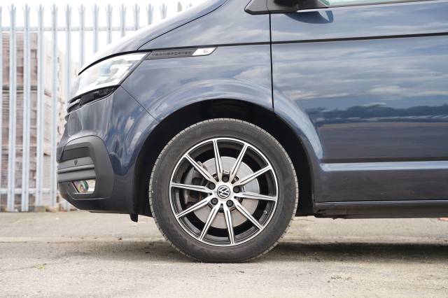 2022 Volkswagen Transporter 2.0 T32 BiTDI 204 Kombi Van DSG Highline SWB