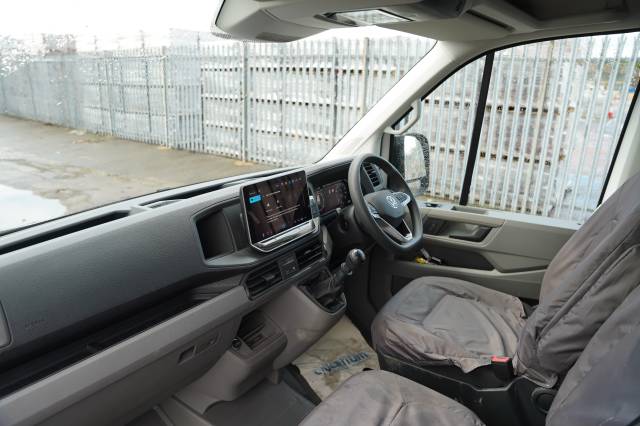2025 Volkswagen Crafter 2.0 CR35 TDI 140PS High Roof Van Commerce Plus MWB