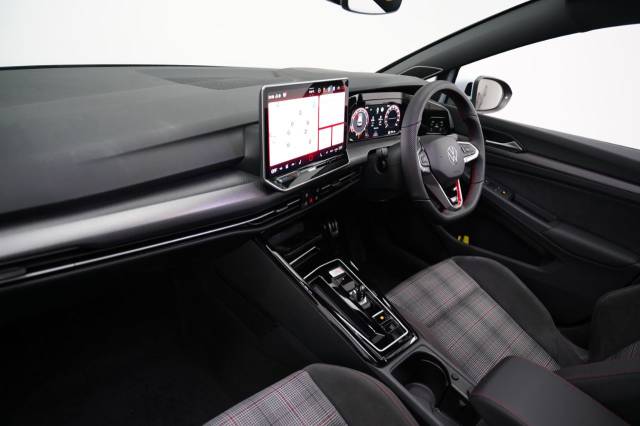2026 Volkswagen Golf 2.0 GTI  7-Speed DSG 5 Door