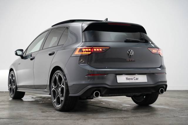 2026 Volkswagen Golf 2.0 GTI  7-Speed DSG 5 Door