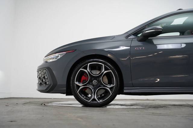 2026 Volkswagen Golf 2.0 GTI  7-Speed DSG 5 Door