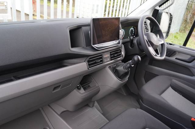 Volkswagen Crafter 2.0 CR35 TDI 140PS High Roof Van Commerce Plus MWB