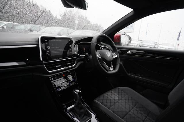 Volkswagen T-Roc 1.5 TSI DSG R-Line