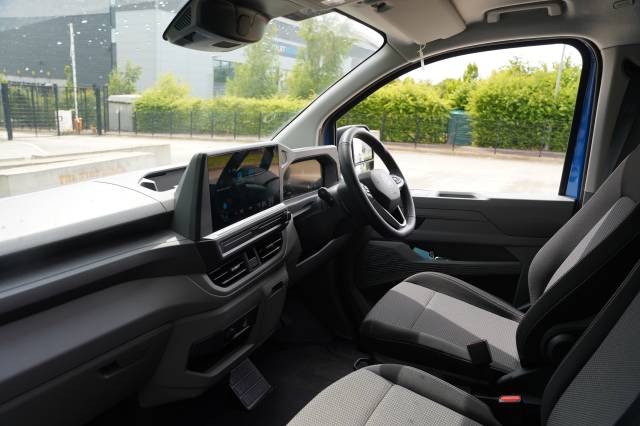 Volkswagen Transporter 2.0 T28 TDI 110 Van Commerce LWB