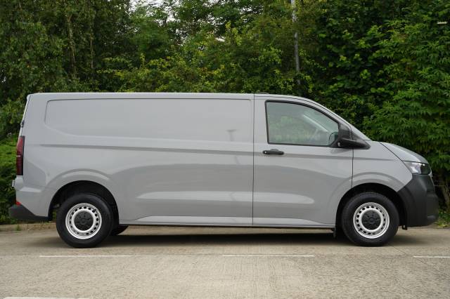 2025 Volkswagen Transporter 2.0 T32 TDI 150 Van Commerce LWB