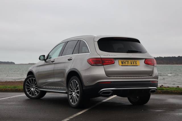 2021 Mercedes-Benz GLC 2.0 GLC 300de 4Matic Premium 9G-Tronic AMG Line
