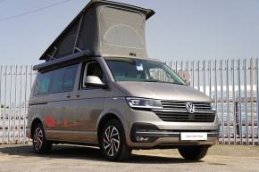 VOLKSWAGEN CALIFORNIA at Breeze Poole