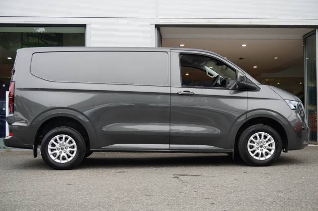 2026 Volkswagen Transporter 2.0 T30 TDI 150 Van Commerce Pro SWB