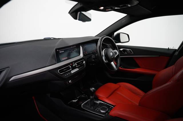 BMW 2 Series 1.5 218i M Sport