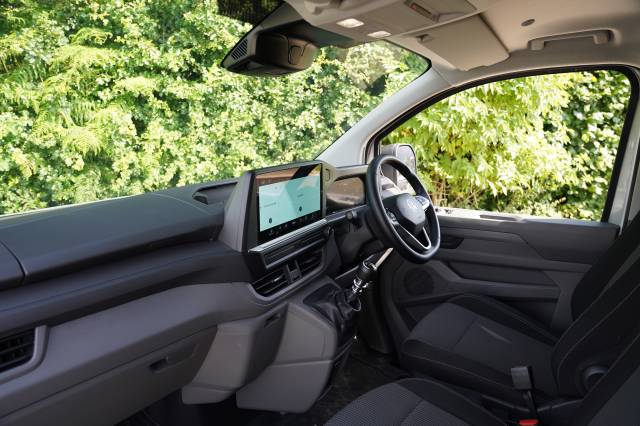 Volkswagen Transporter 2.0 T32 TDI 150 Van Commerce Plus SWB