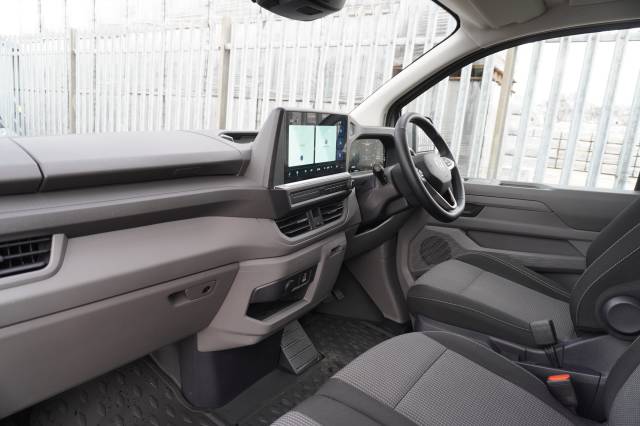 2025 Volkswagen Transporter 2.0 T32 TDI 150 Van Commerce Pro LWB
