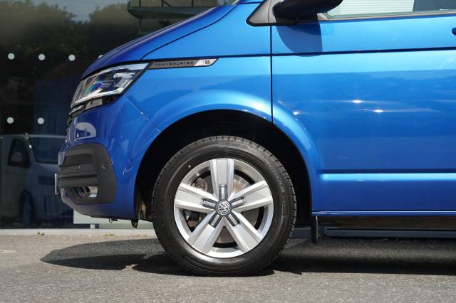 2022 Volkswagen Transporter 2.0 T32 BiTDI 204 Kombi Van 4MOTION DSG Highline SWB