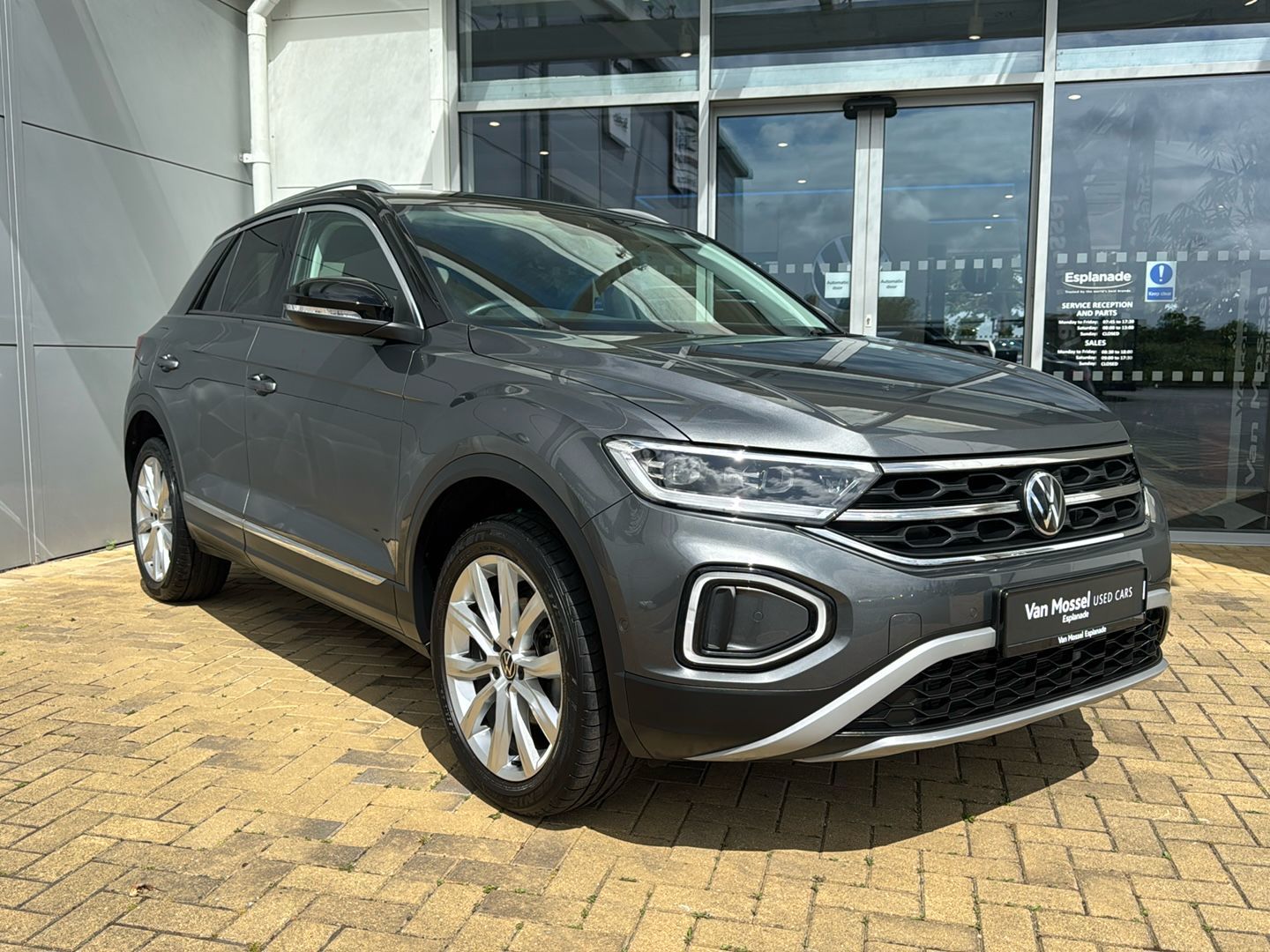 2023 Volkswagen T-Roc