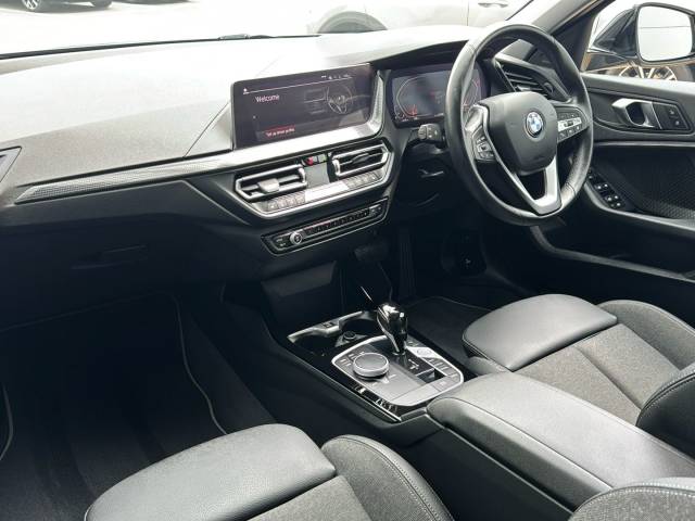 2023 BMW 1 Series 1.5 118i 136 Step Live Cockpit Pro Sport