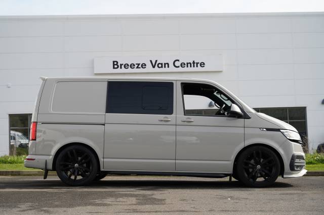 2024 Volkswagen Transporter 2.0 T30 TDI 150 Kombi Van DSG Highline SWB