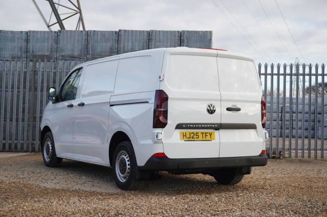 2025 Volkswagen Transporter 0.1 T32 65kWh Van Commerce Plus SWB