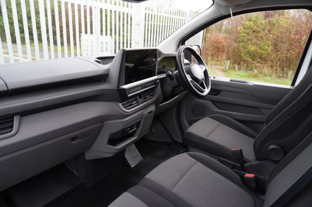 2025 Volkswagen Transporter 0.1 T32 65kWh Van Commerce Plus SWB