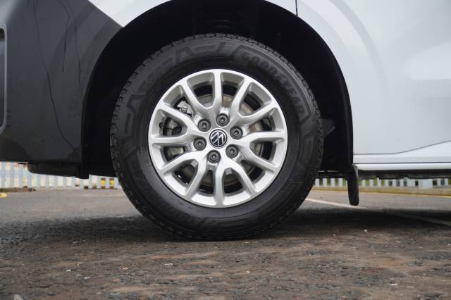 2025 Volkswagen Transporter 0.1 T32 65kWh Van Commerce Plus SWB