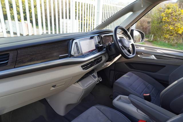 2025 Volkswagen Multivan 2.0 TDI LWB DSG Style
