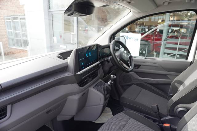 2025 Volkswagen Transporter 2.0 TDI 110 Van Commerce Plus SWB