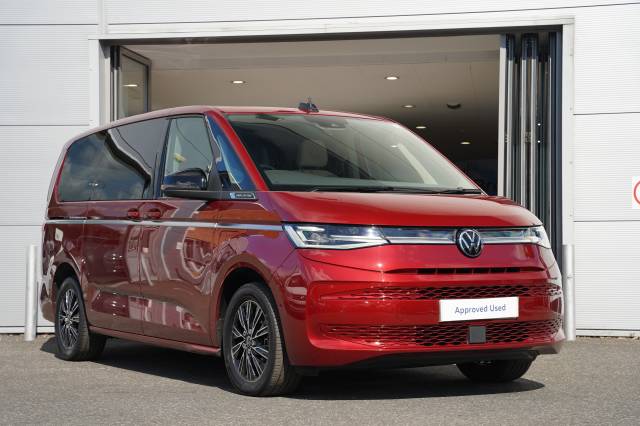 Volkswagen Multivan 1.4 TSI eHybrid LWB DSG Style MPV Hybrid Fortana Red