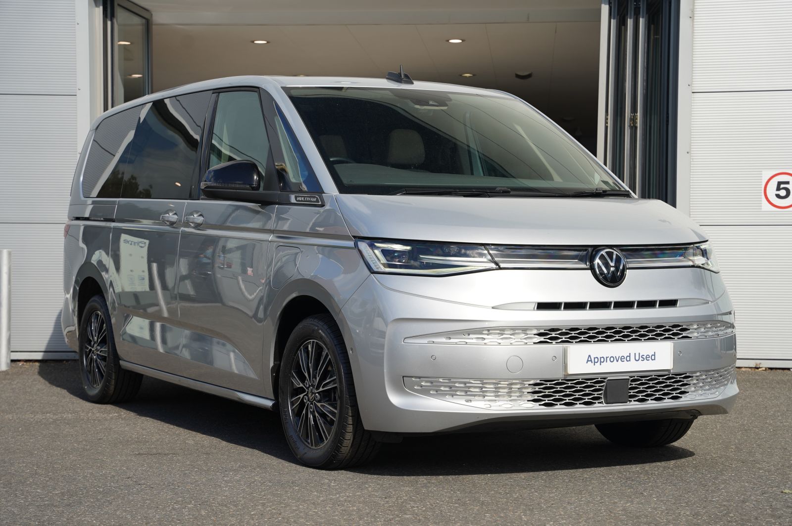 2024 Volkswagen Multivan