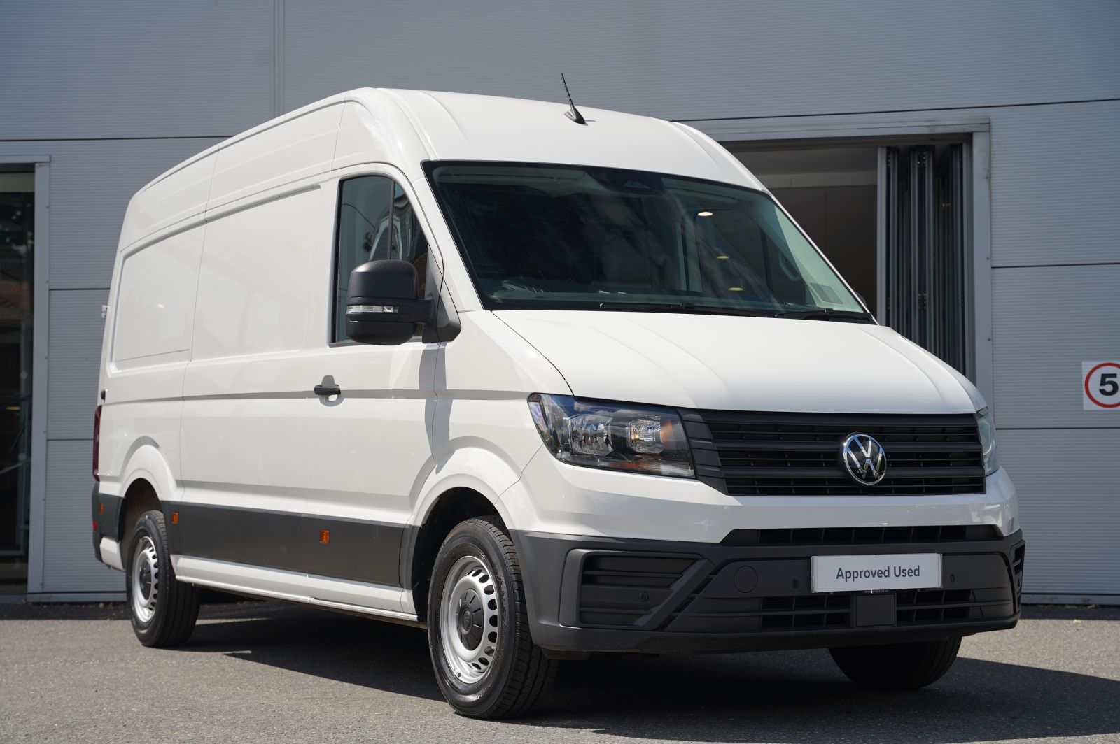 2025 Volkswagen Crafter