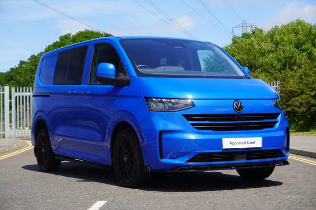 Volkswagen Transporter 2.0 T32 TDI 150 Kombi Van Commerce Pro SWB Window Van Diesel Mid Blue