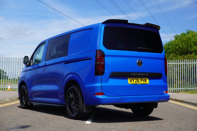 Volkswagen Transporter 2.0 T32 TDI 150 Kombi Van Commerce Pro SWB