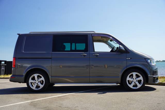 2018 Volkswagen Transporter 2.0 T30 TDI BMT 150 Kombi Van Highline SWB