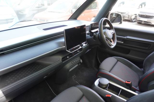 2025 Volkswagen Id. Buzz 79kWh 4MOTION GTX Pro SWB