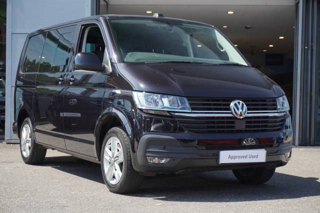 Volkswagen Transporter 2.0 T32 TDI 150 Kombi Van Highline SWB Window Van Diesel Deep Black