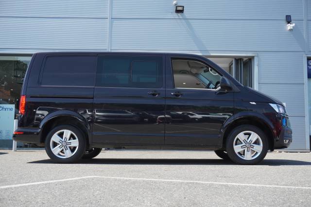 2021 Volkswagen Transporter 2.0 T32 TDI 150 Kombi Van Highline SWB