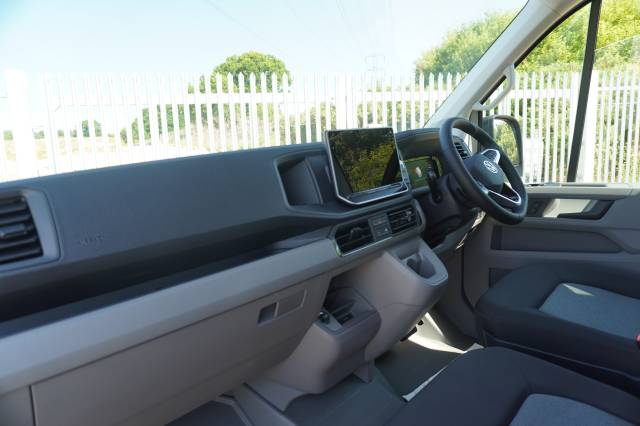 2026 Volkswagen Crafter 2.0 CR35 TDI 140PS High Roof Van Commerce Plus MWB