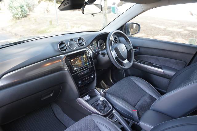 Suzuki Vitara 1.4 Boosterjet 48V Hybrid SZ5