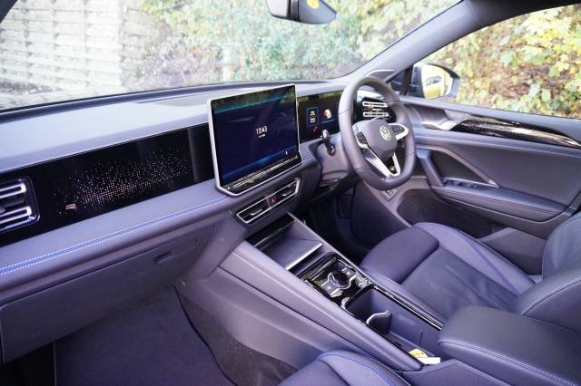 2025 Volkswagen Tiguan 1.5 TSI 272 eHybrid DSG R-Line